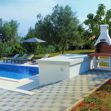 Ii Comfortable Holiday Вилла
