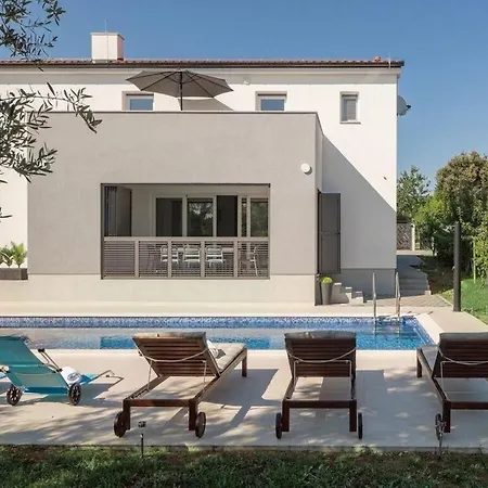 Вилла Ii Comfortable Holiday *